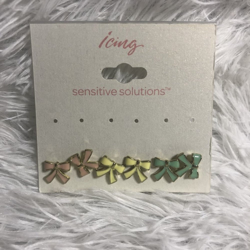 Icing Bow Earrings (3 pairs) - NWT